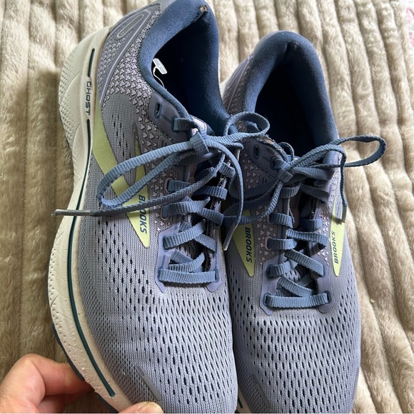 Brooks Ghost 14 Running Shoes Sneakers  Womens size 9 medium - Picture 1 of 15